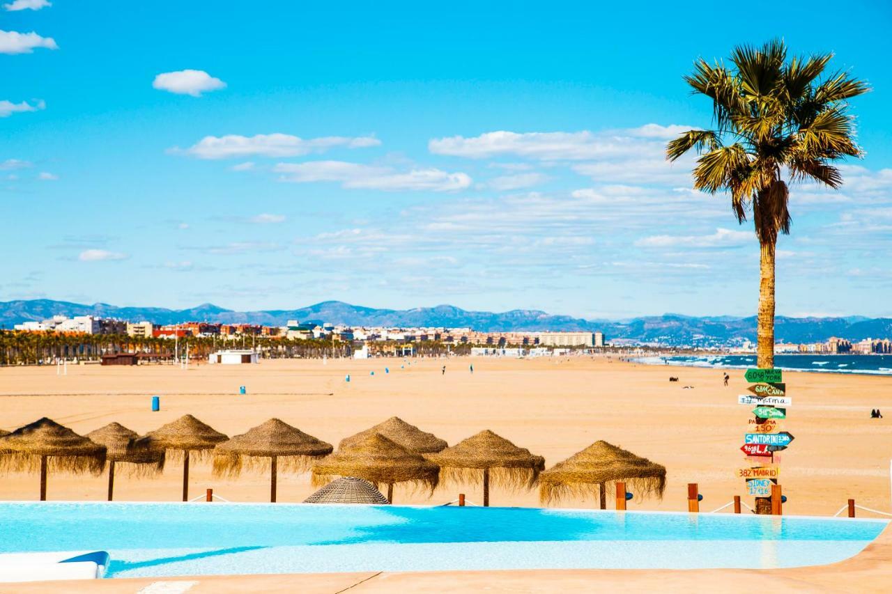 On The Beach,pool,wifi,garage,valencia