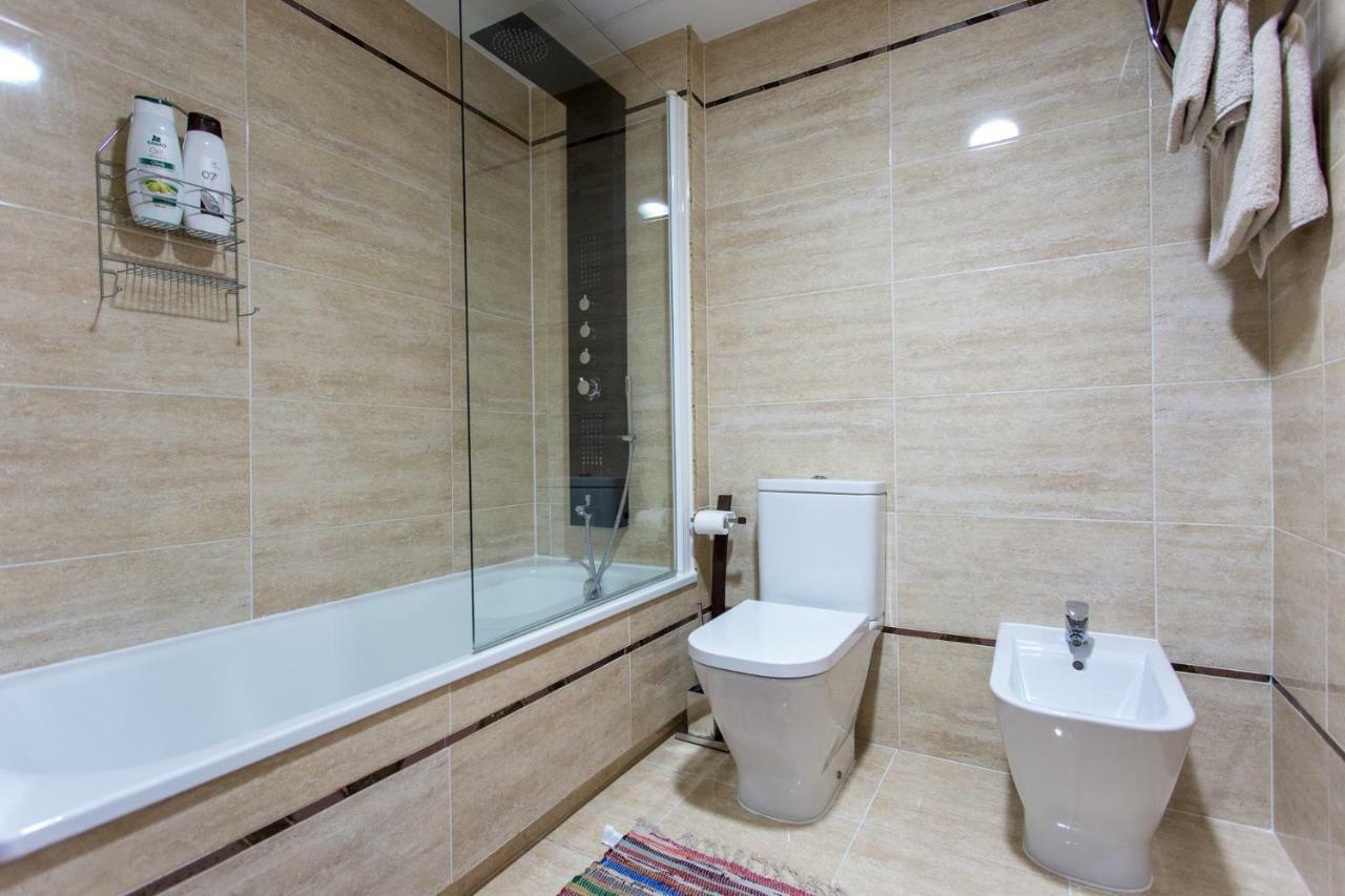 On The Beach,pool,wifi,garage,valencia Apartment *