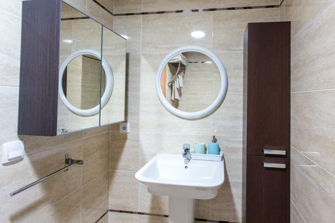 Apartment On The Beach,pool,wifi,garage,valencia